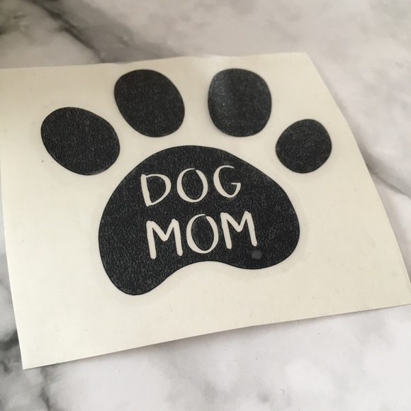 💕 2x 🐾 🐶 Dog mom vinyl decals 🐾 - Picture 2 of 5